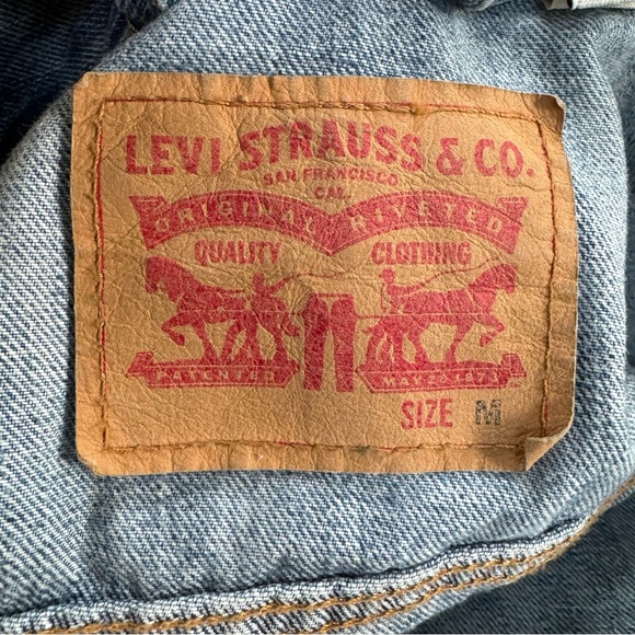 Levi’s Trucker Jacket Light Wash Denim Men’s Size Medium 100% Cotton - Picture 9 of 10